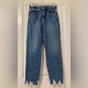Size 2 - Good American High Rise Cropped Fray Jeans